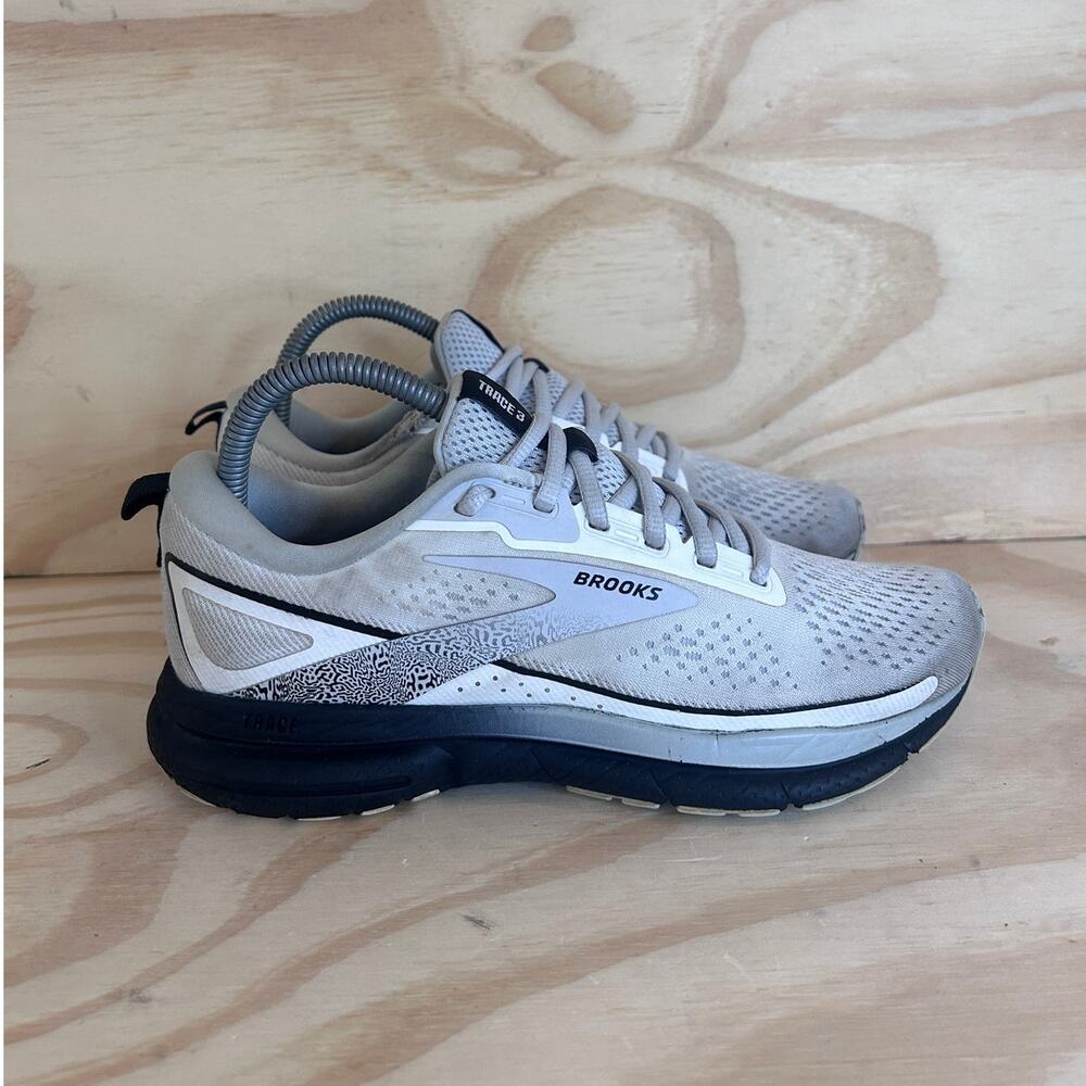 Brooks - Trace 3 - Running Shoes -Gray/Black -Women's -7.5(D) Wide - 1204011D191